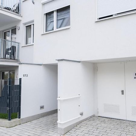 Modern Apartment With Garden Near City Center เวียนนา ภายนอก รูปภาพ